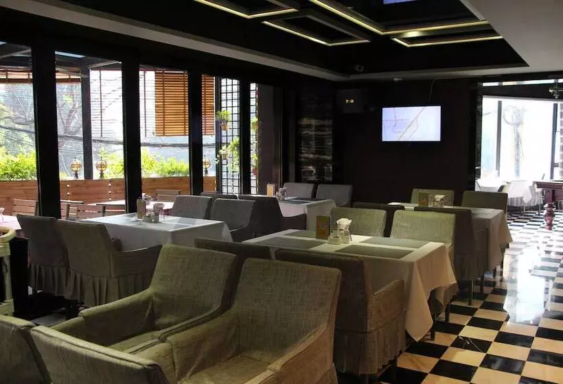 Fotos del hotel La Perle International:  24