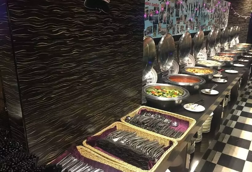 Fotos del hotel La Perle International:  25