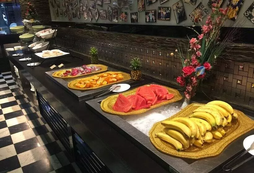 Fotos del hotel La Perle International:  15