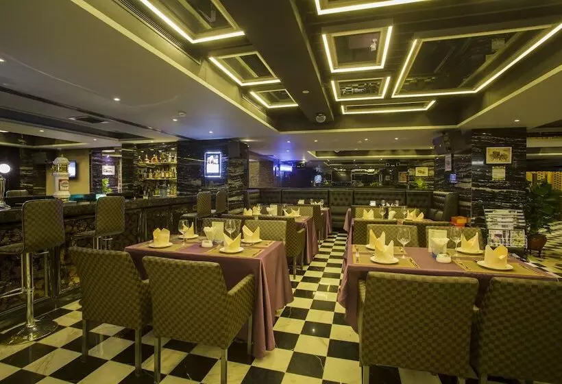 Fotos del hotel La Perle International:  2