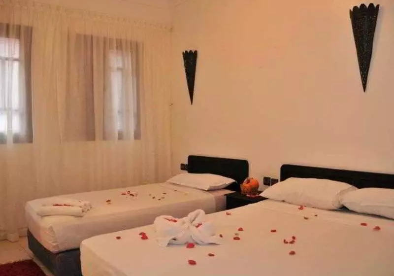 Fotos del hotel El Kennaria:  6