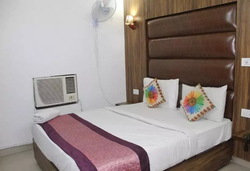 Fotos del hotel Noratan Palace:  6