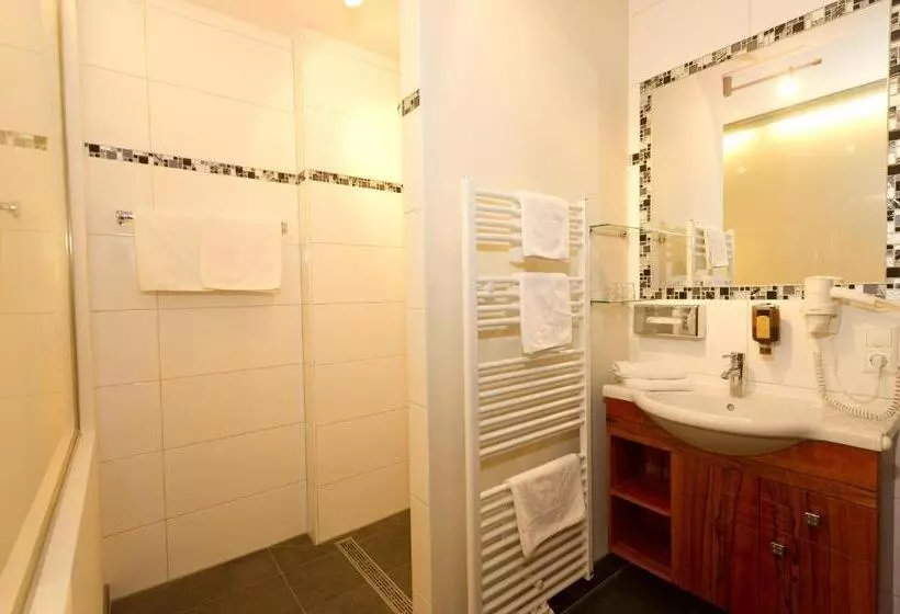 Fotos del hotel Genuss Almrausch:  18