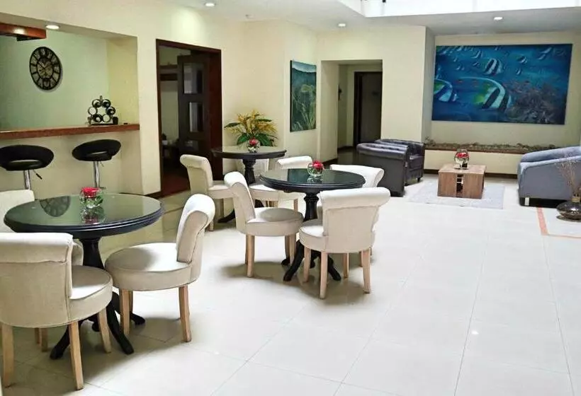 Fotos del hotel Cora 96 Street:  8