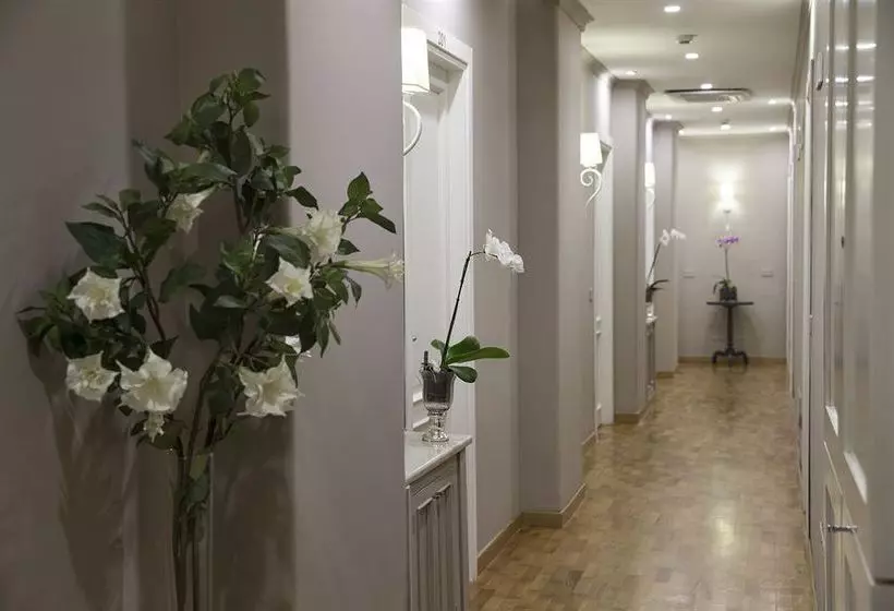 Fotos del hotel Smart  Gallery House:  3