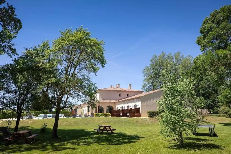 Fotos del hotel Hôtel La Bastide Saint Martin:  11