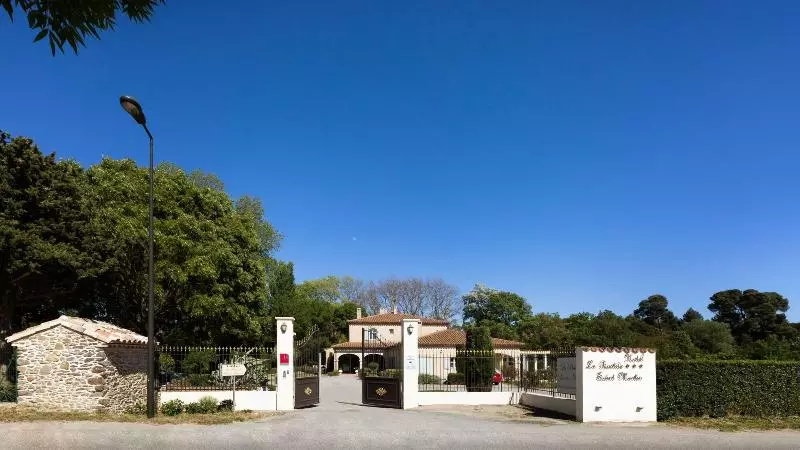 Fotos del hotel Hôtel La Bastide Saint Martin:  13