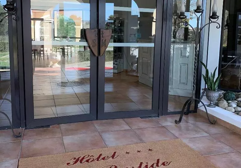 Fotos del hotel Hôtel La Bastide Saint Martin:  14