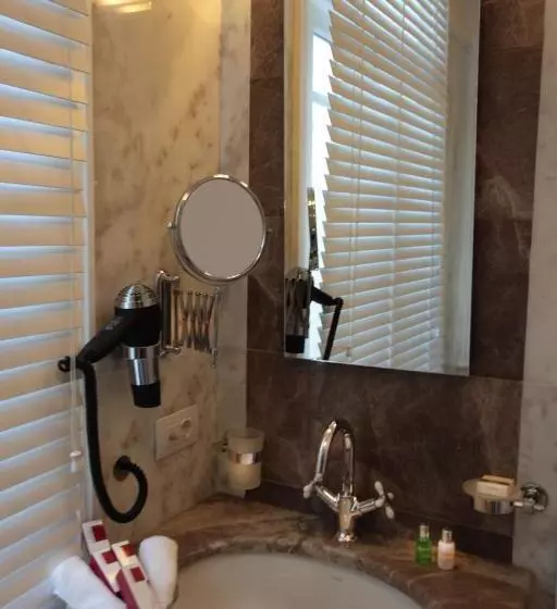 Fotos del hotel Corinne Art & Boutique:  16