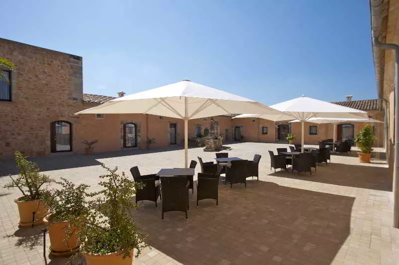 Fotos del hotel Bennoc Petit:  4