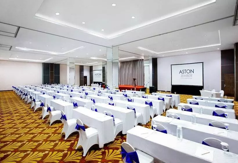 Fotos del hotel Aston Jember Hotel & Conference Center:  23