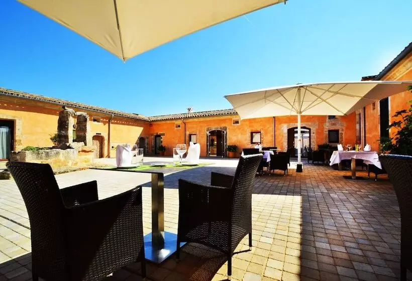 Fotos del hotel Bennoc Petit:  9