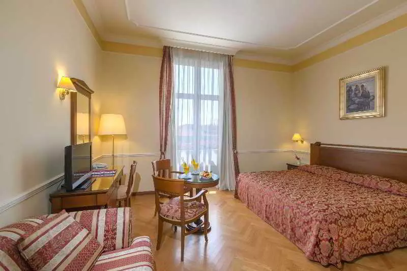 Fotos del hotel Continental:  5