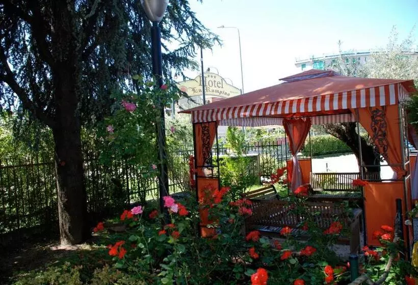 Fotos del hotel Ristorante La Rampina:  22