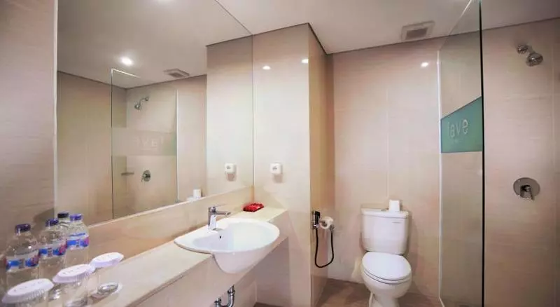 Fotos del hotel Fave  Pantai Losari Makassar:  6