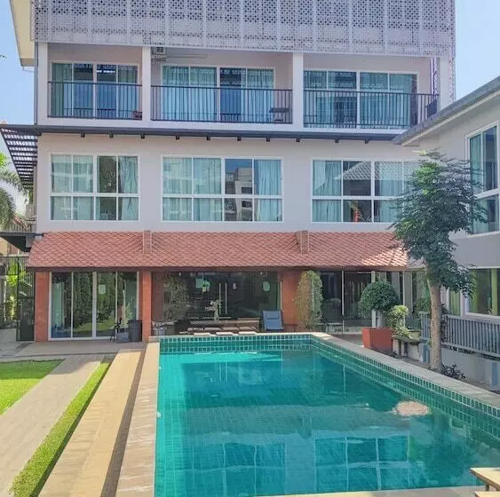 Fotos del hotel Baan Tamnak:  2