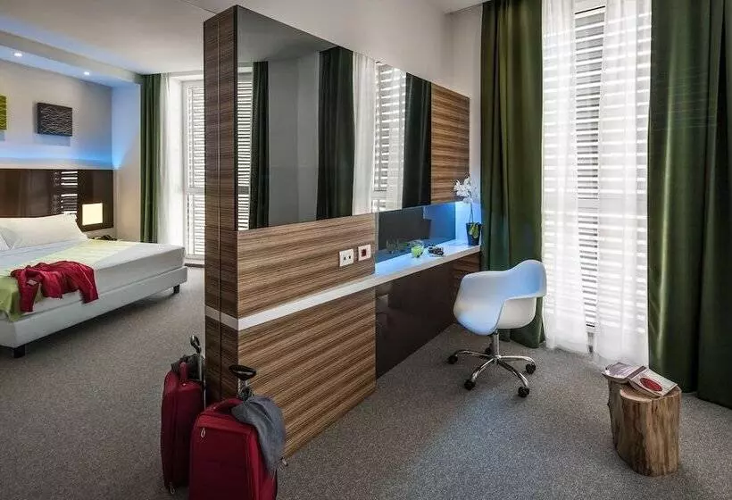 Fotos del hotel Degli Arcimboldi:  19