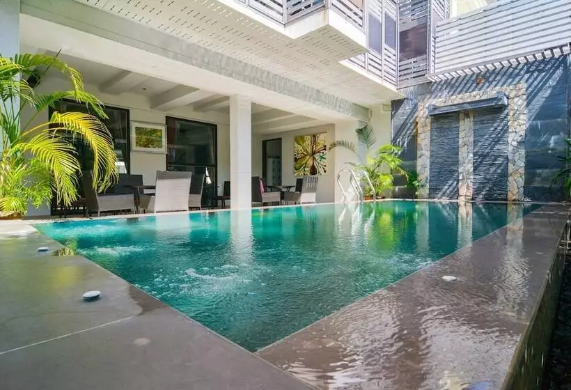 Fotos del hotel Rich Boutique:  9