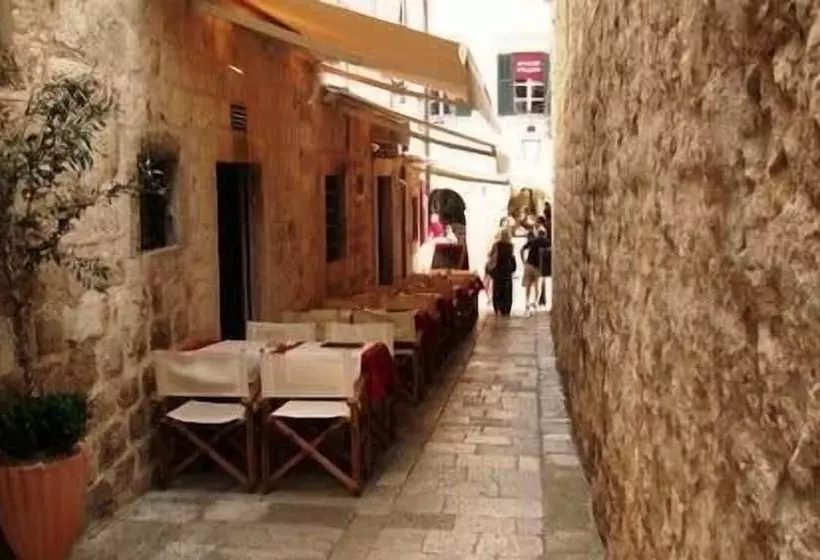 Fotos del hotel Apartments Petra:  10