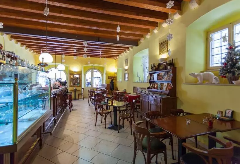 Fotos del hotel Apartments Petra:  2