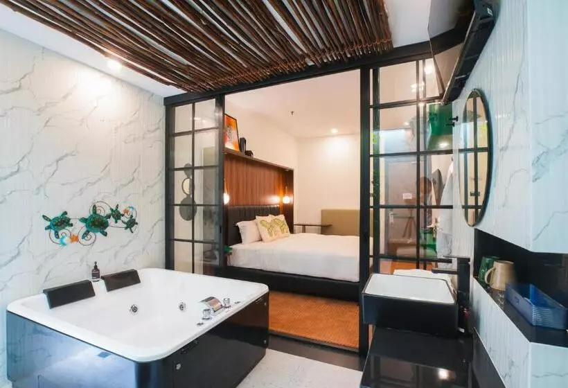 Fotos del hotel Oak Tree Urban:  20