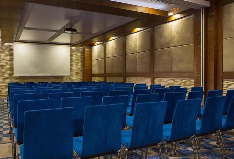 Fotos del hotel Renaissance Izmir:  14