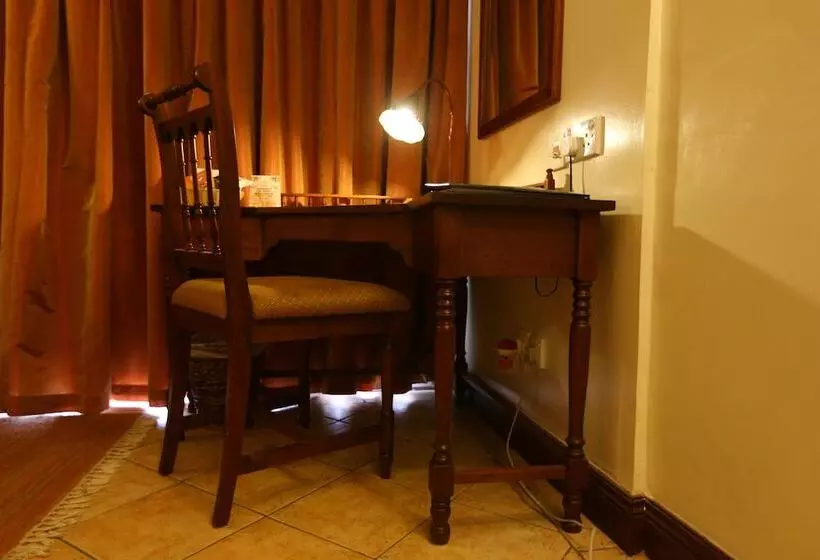 Fotos del hotel The Heron Portico:  2