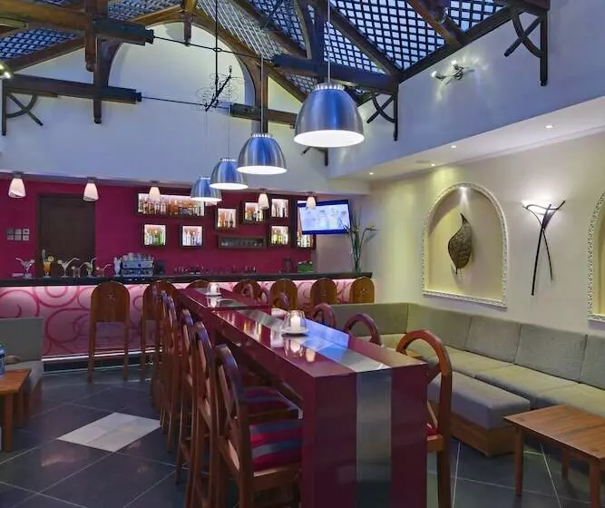 Fotos del hotel The Heron Portico:  3