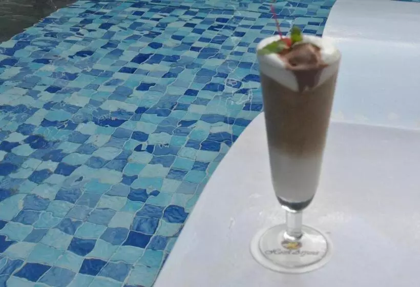 Fotos del hotel Arjuna:  15