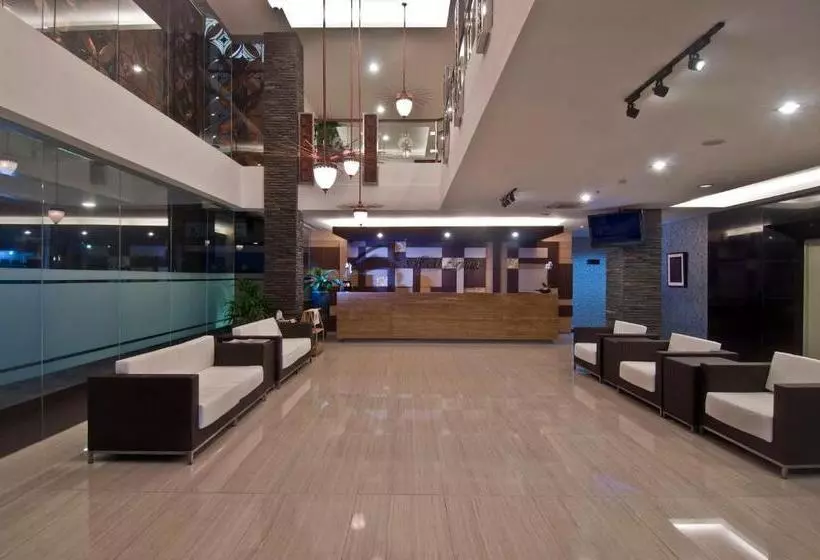 Fotos del hotel Arjuna:  4