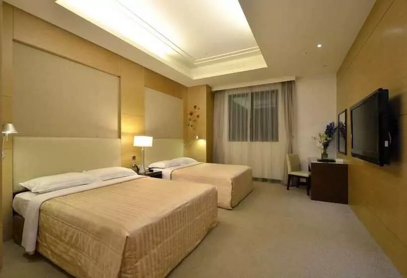 Fotos del hotel Ever Delightful Business:  2