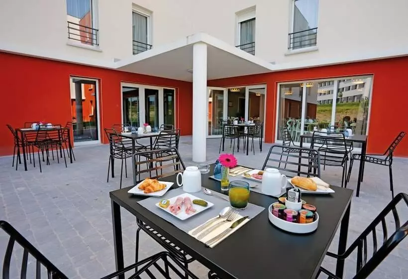 Fotos del hotel Appart'City Reims Parc des Expositions:  7