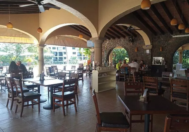 Fotos del hotel Coral Cuernavaca Resort & Spa:  20