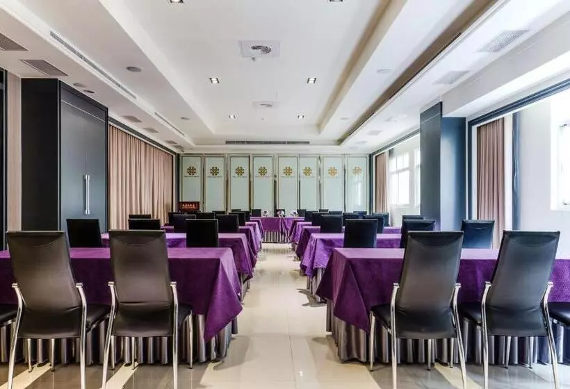 Fotos del hotel Harmonious:  5