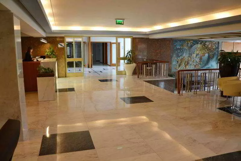 Fotos del hotel Joao Paulo II:  4