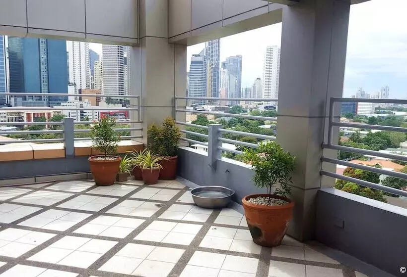 Fotos del hotel Lourdes Suites:  12