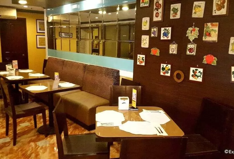 Fotos del hotel Lourdes Suites:  8