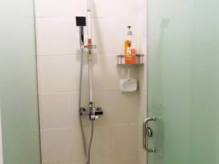 Fotos del hotel Vip Suite Hostel  Makati:  5