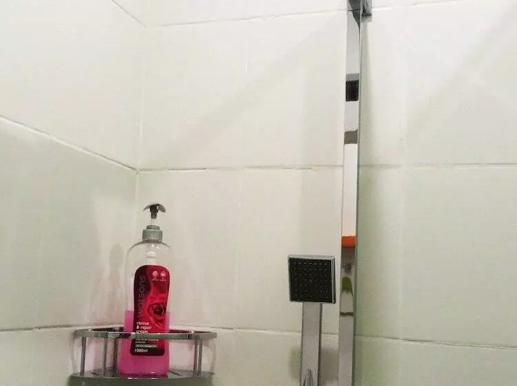 Fotos del hotel Vip Suite Hostel  Makati:  15