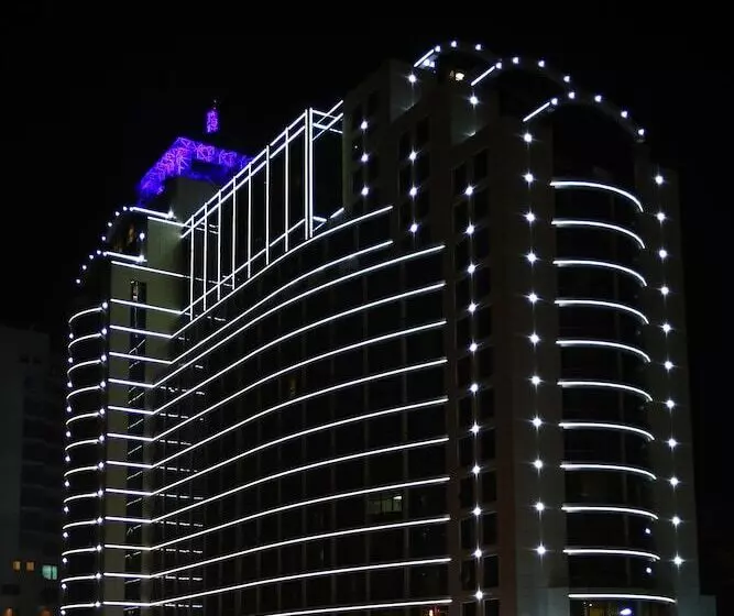 Fotos del hotel Triumph City  & Residences:  5