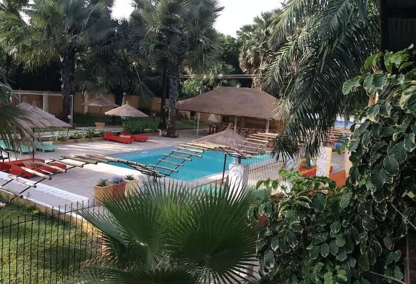 Calabash Apartments