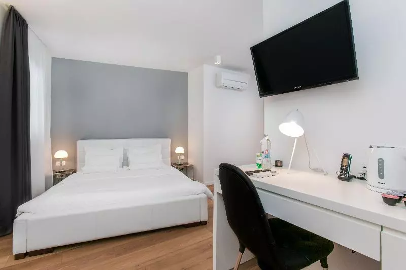 Fotos del hotel Divota Apartment:  13