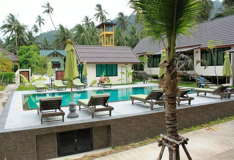 Fotos del hotel Hathai Villa:  3