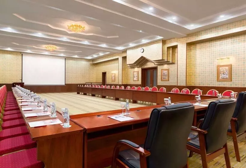 Fotos del hotel Ramada Plaza By Wyndham Gence:  11