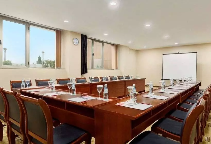 Fotos del hotel Ramada Plaza By Wyndham Gence:  19