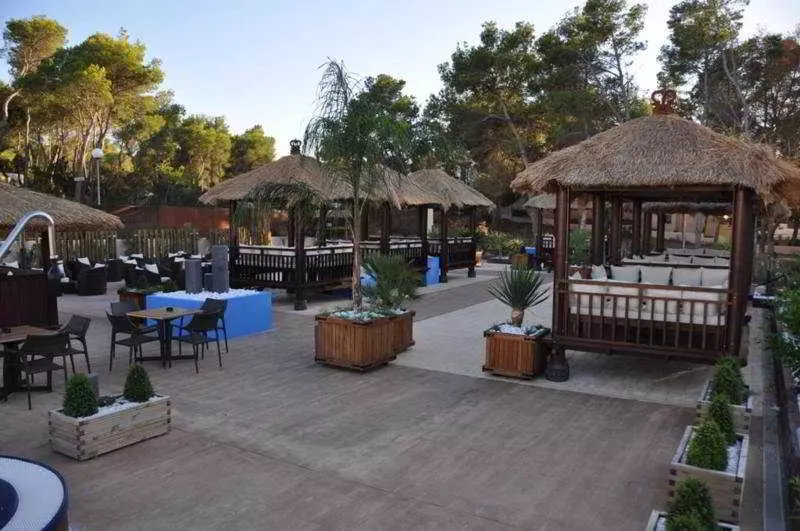 Fotos del hotel Invisa  Club Cala Blanca:  3