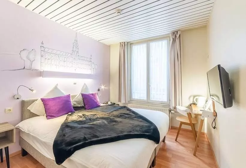 Fotos del hotel La Légende:  17