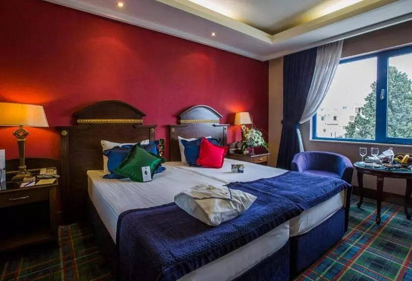 Fotos del hotel Merit Lefkosa Hotel & Casino:  12