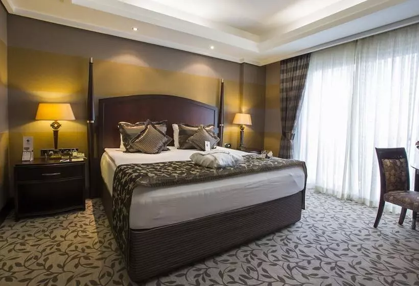 Fotos del hotel Merit Lefkosa Hotel & Casino:  6