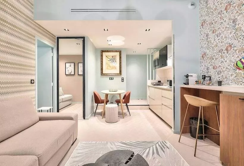 Fotos del hotel 33 Marbeuf:  22